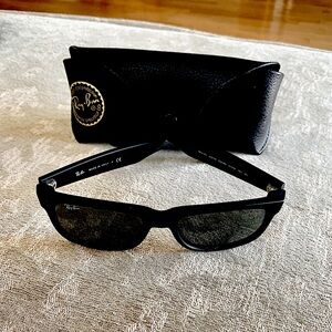 Ray-Ban Sunglasses 😎 Unisex